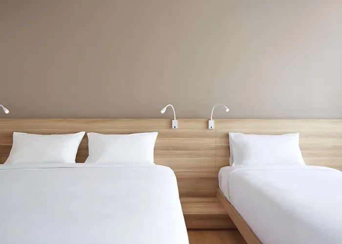 Happy 3 Hotel