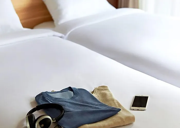Happy 3 Hotel