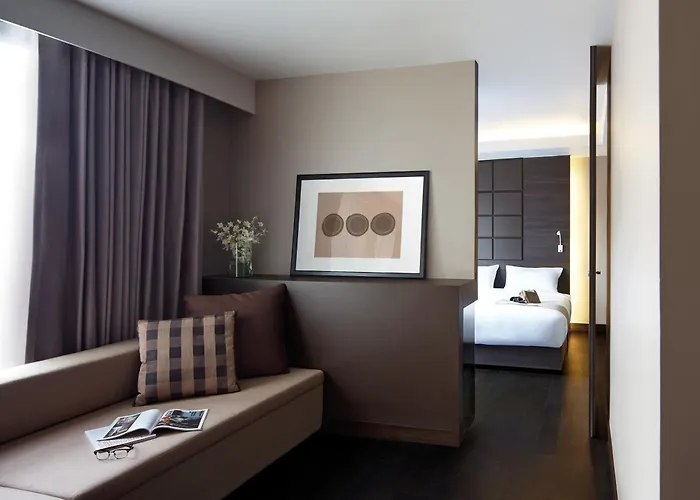 Happy 3 Hotel